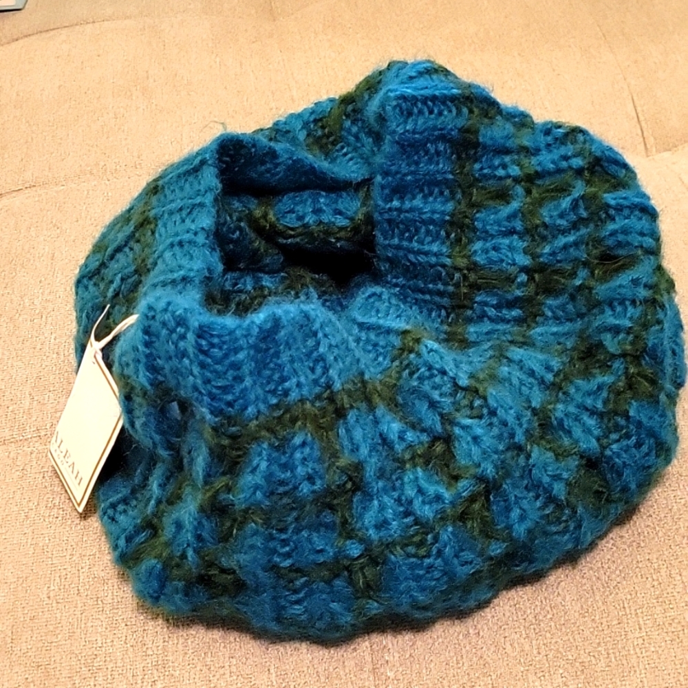 Warm Infinity Scarf. Perfect Winter Accessory. Nw… - image 2